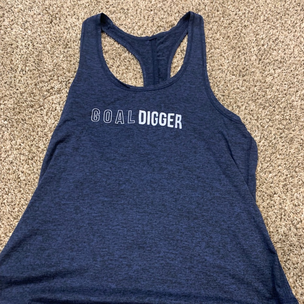Good hYOUman crop tank size M
